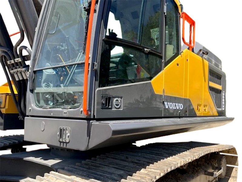Custom Rub Rails VolvoEC380E 01 800px